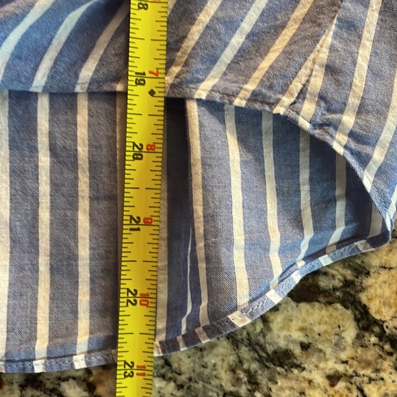 XS J. Crew Button Down Striped Blue Cotton Blouse 💙 - Picture 8 of 9